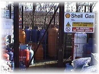 fuel1.jpg - 24283 Bytes